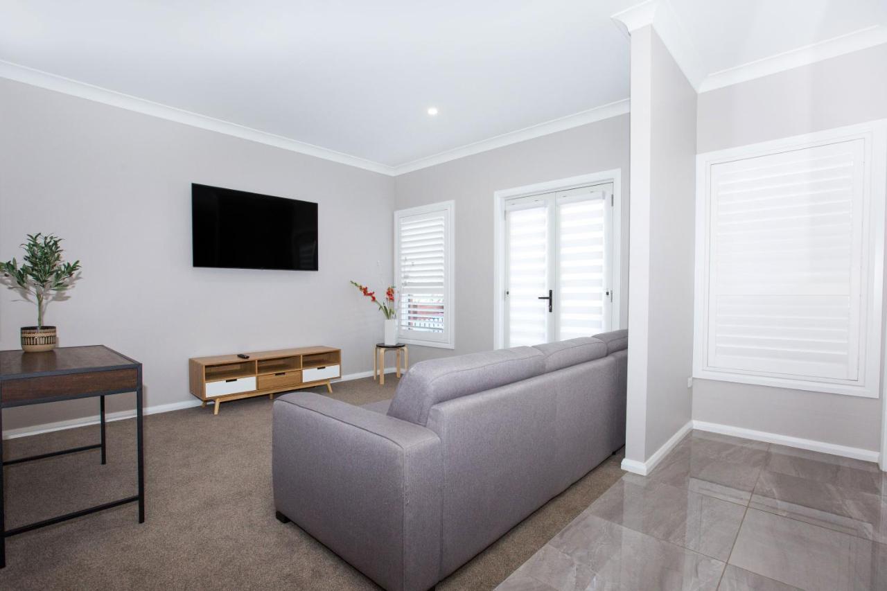 Best Central Wagga Townhouse Wagga Wagga Zewnętrze zdjęcie
