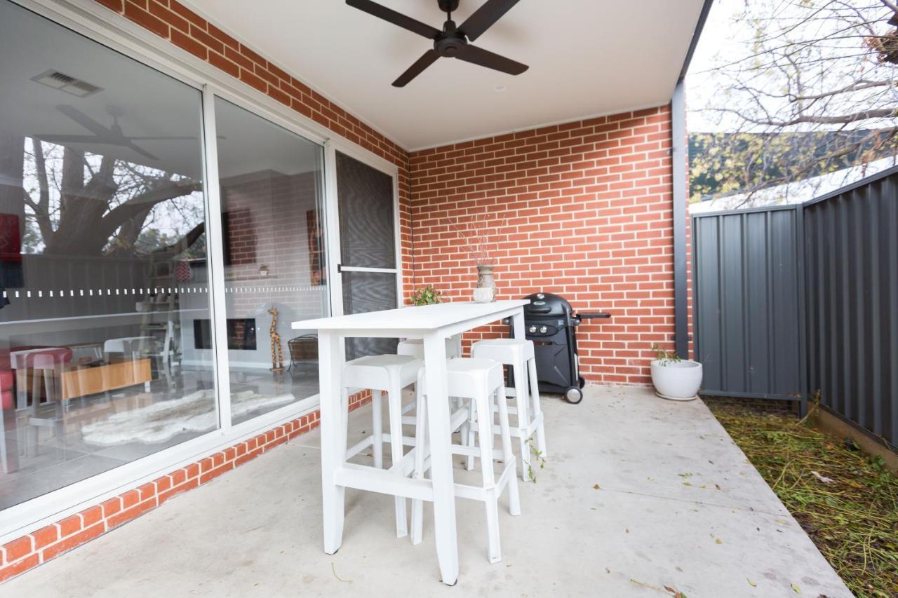 Best Central Wagga Townhouse Wagga Wagga Zewnętrze zdjęcie